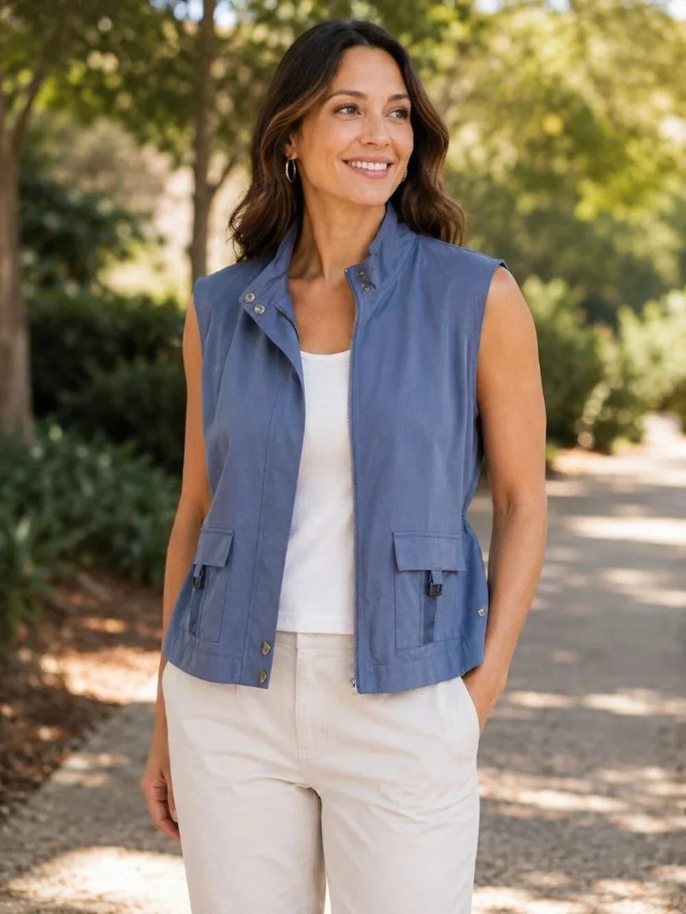 Chico's Zenergy Women's Sz 2 Blue Utility Vest Zip Front Stretch Travel Outdoor